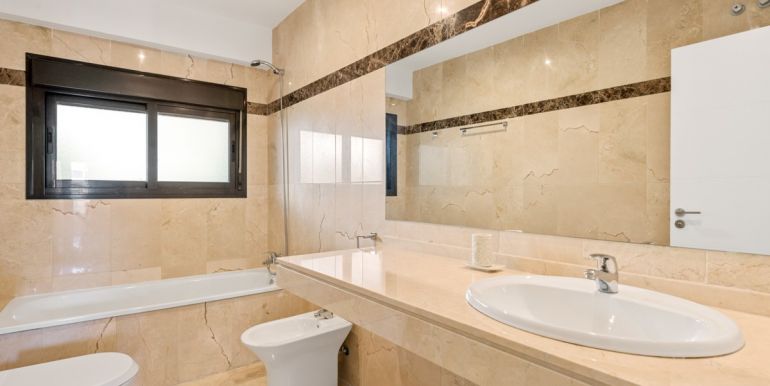 tussenverdieping-appartement-new-golden-mile-costa-del-sol-r3611234